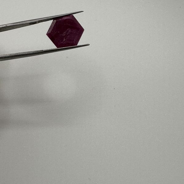 Mozambique Ruby, 6.91 ct